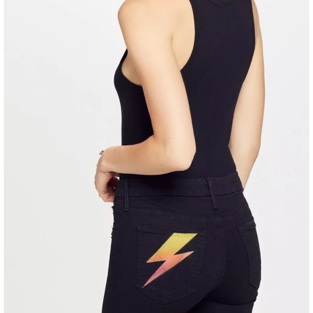 Mother Denim Looker Ankle Fray, lack Tank Top and Jeans with Lightning Bolt Sz
